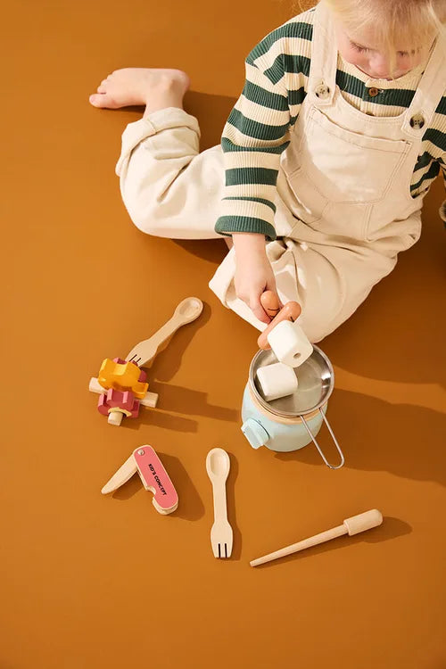 Camping-Kochset im Holz - Kid's Concept