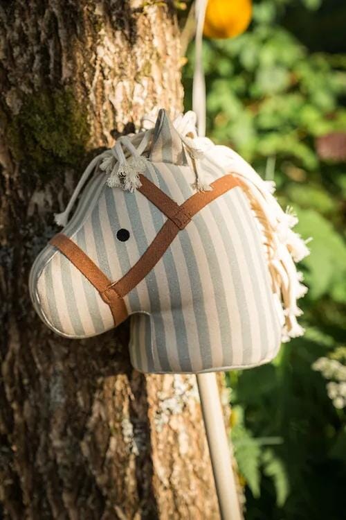 Stokpaardje Sam - Aiden