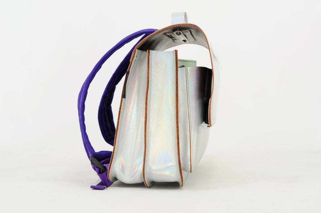 Lederen schooltas met magneetsluiting - Silver