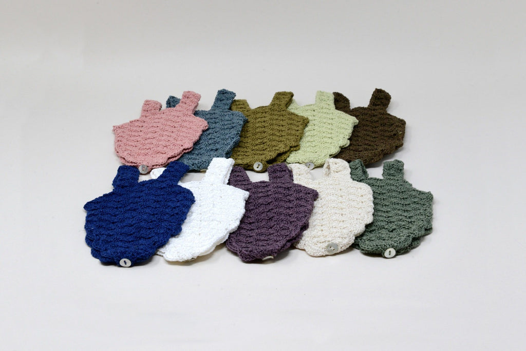 Yaarn - Poppenkleding - Doll romper Lou - gehaakt katoen - Beige