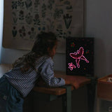 Kidyneon – Leuchtendes Kunstwerk-Set – Es war einmal – Kidywolf
